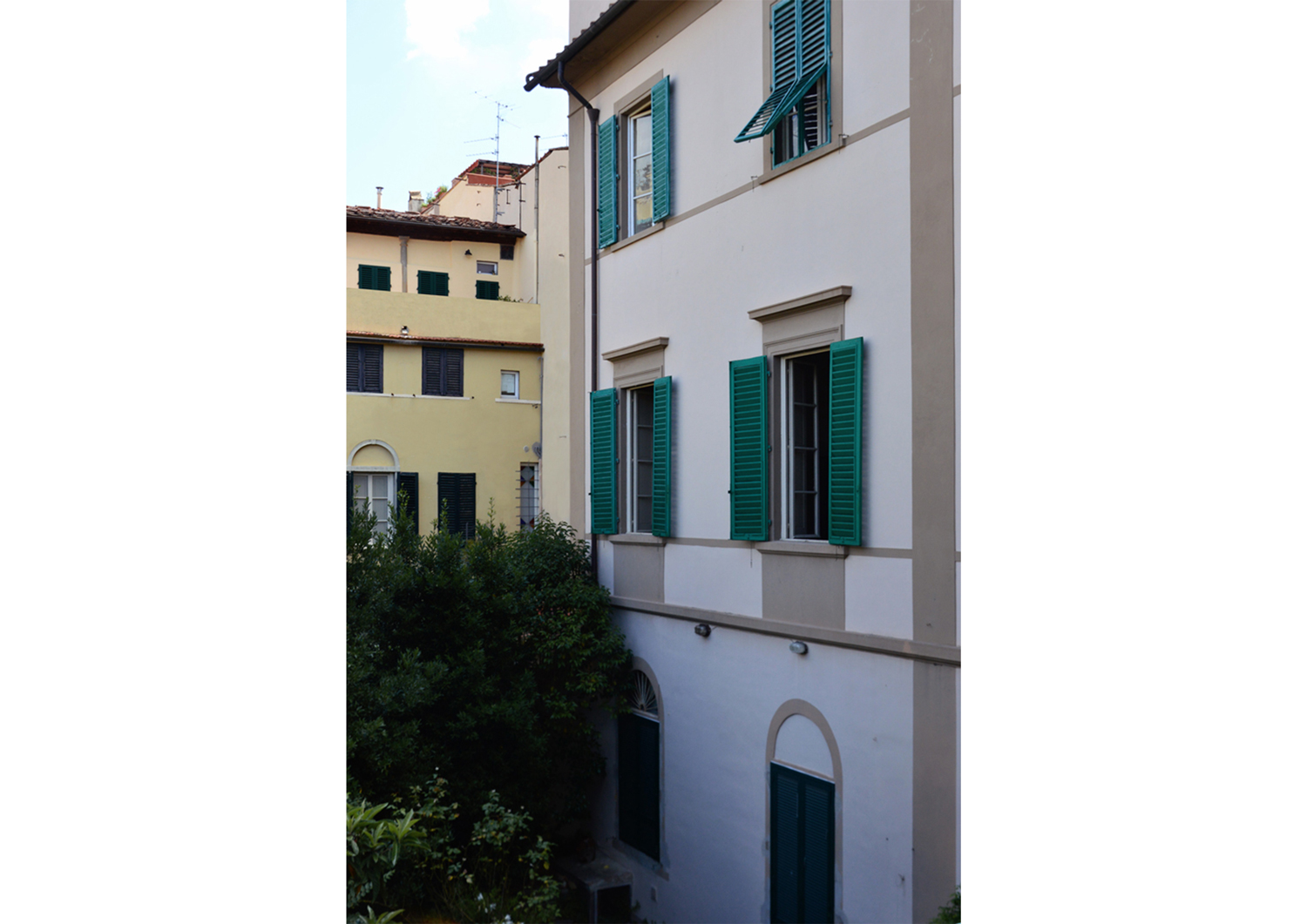 Palazzo Stefanelli - Borgo Pinti -Lavori di ristrutturazione edilizia - studio di architettura Firenze - Pirattelli Architetture - Palazzo fiorentino - progetto di ristrutturazione edilizia - centro storico di firenze - palazzo storico - palazzo 800 - palazzo italiano - corte interna