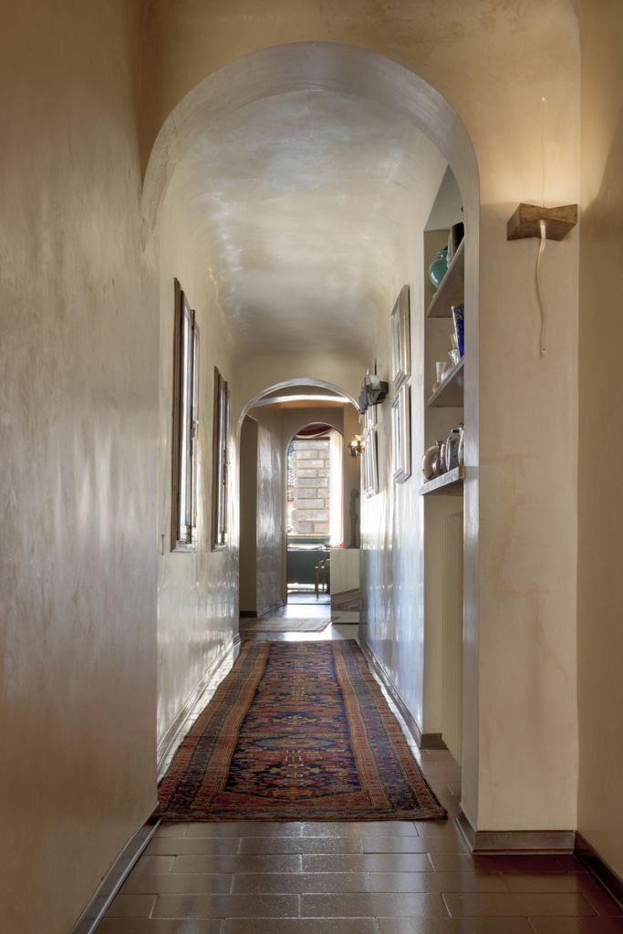 Pierattelli Architetture- Interior - Interior design - appartamento a Firenze - corridoio - lampada terzani
