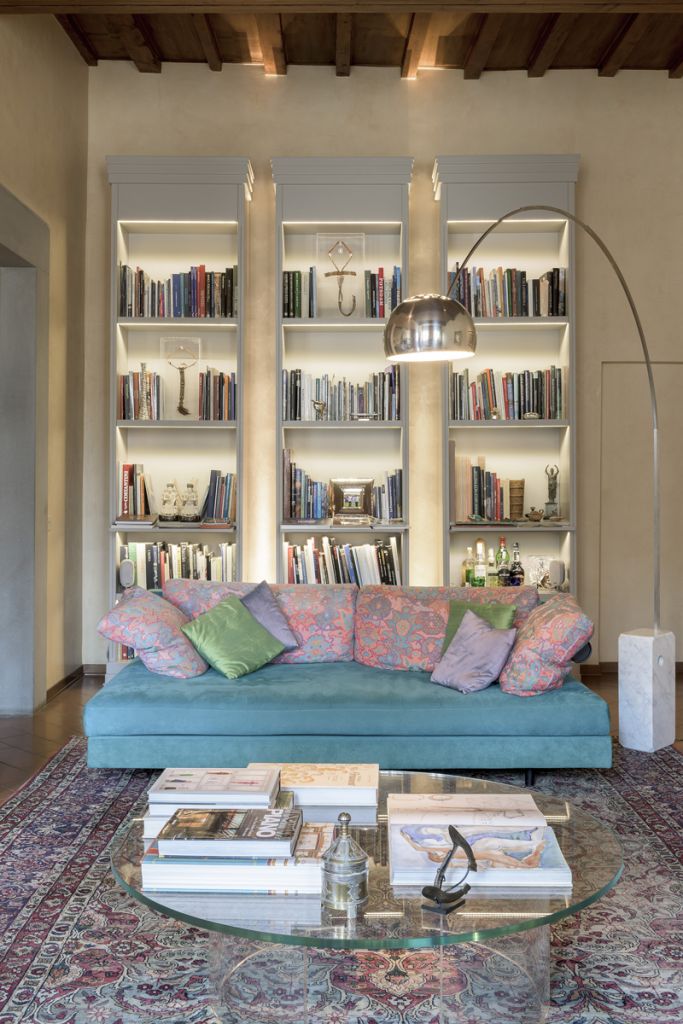Pierattelli Architetture - studio architettura Firenze - Interior - Interior design - appartamento a Firenze - divani b&b italia sity - lampada arco - libreria